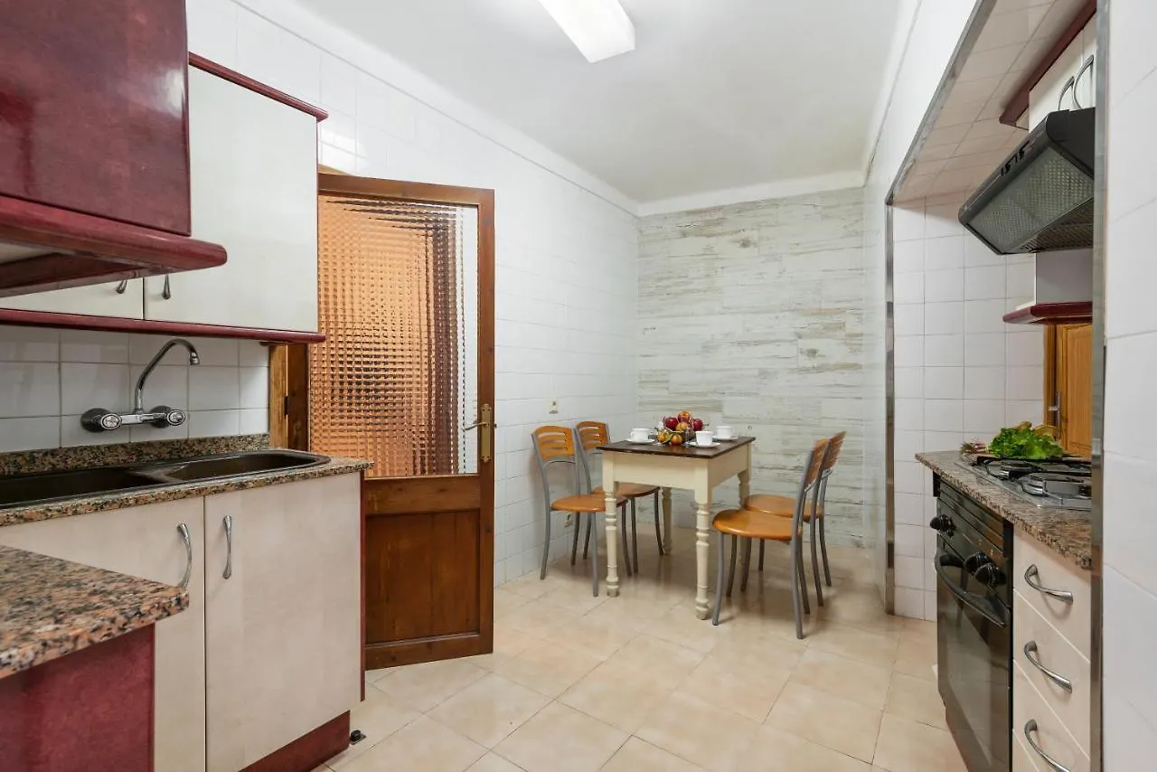 פוינסה Townhouse Can Bregat בית נופש
