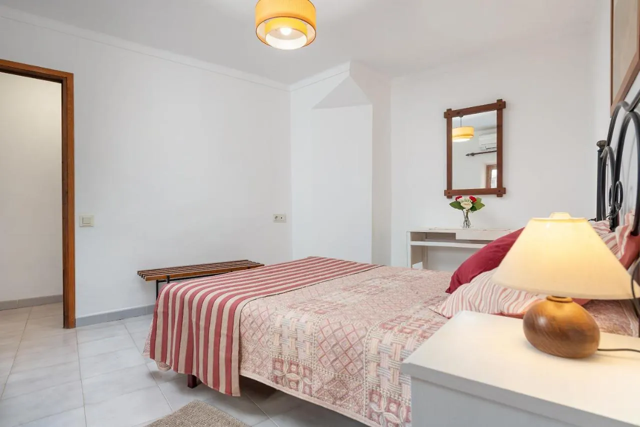 פוינסה Townhouse Can Bregat בית נופש